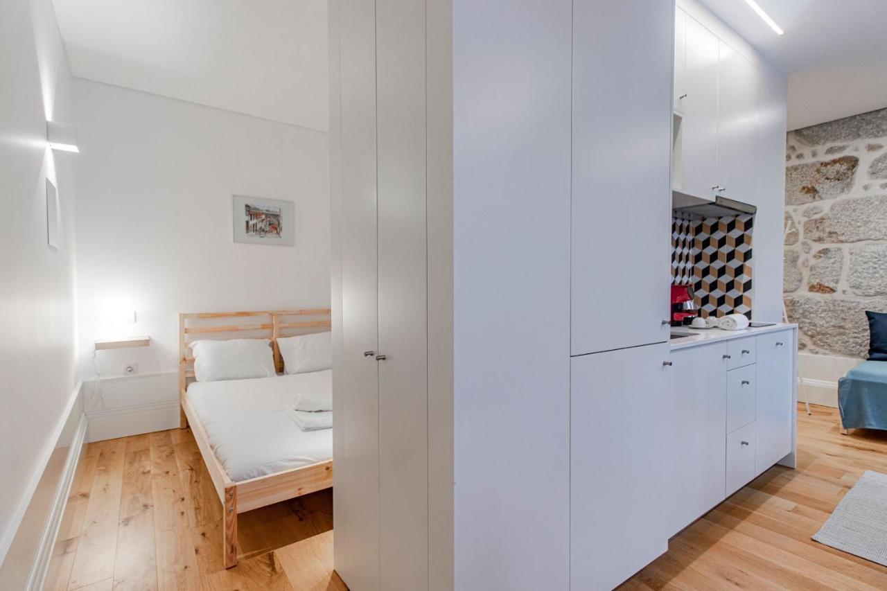 Sweet Studio W/ Big Balcony By Lovelystay